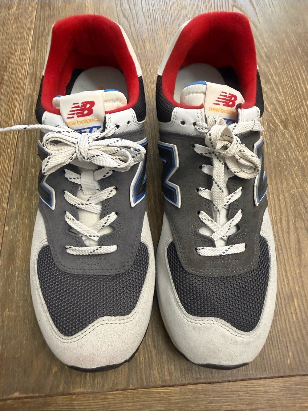New Balance Men’s Gray, White & Red Casual Sneakers